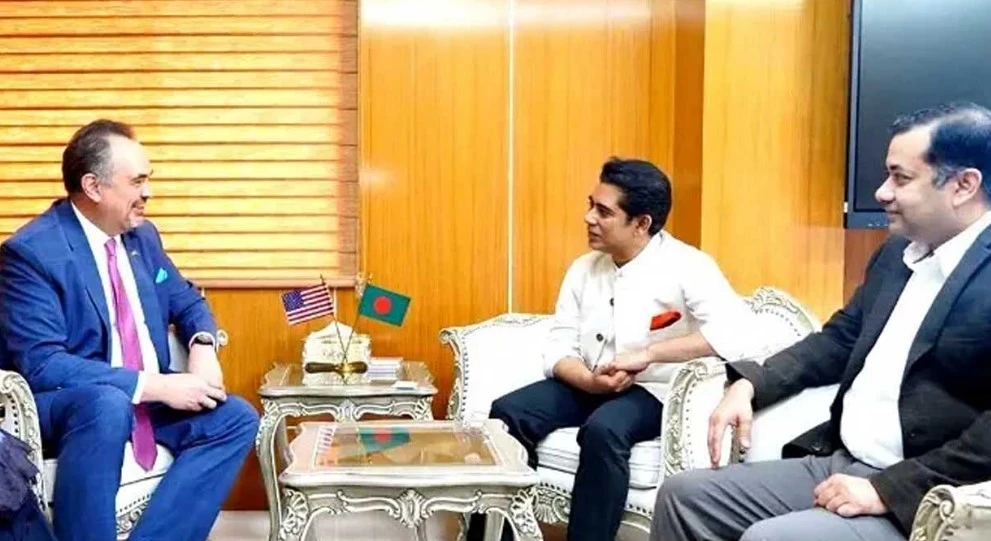 গণমাধ্যম নিয়ন্ত্রণের কোনো ইচ্ছা নেই সরকারের: তথ্যমন্ত্রী