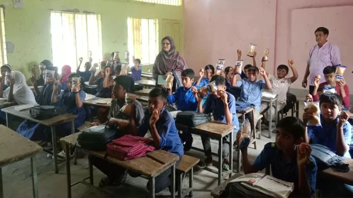‎লালমনিরহাটের কালিগঞ্জে স্কুল ফিডিং কর্মসূচিতে বাড়ছে শিক্ষার্থীর উপস্থিতি