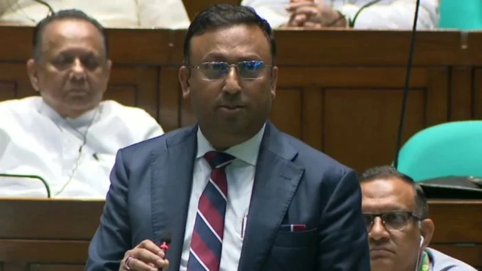 অভিনেত্রী বাধন প্রসঙ্গে পররাষ্ট্র প্রতিমন্ত্রী : গণহত্যা ও লুণ্ঠনকারীরা পার পাবে না
