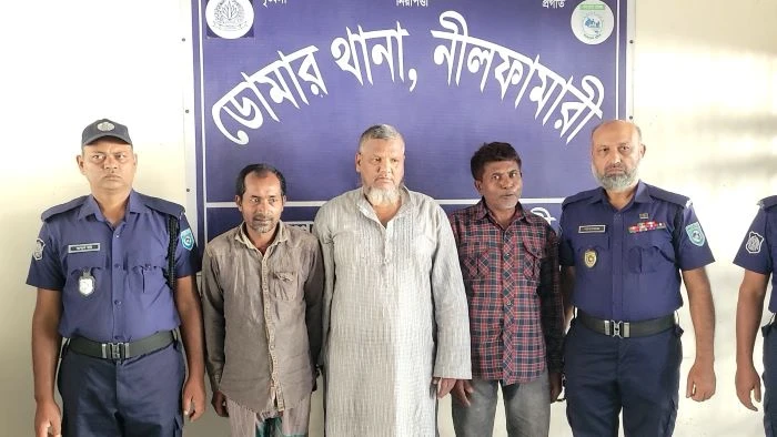 ডোমারে আওয়ামীলীগের ৩ নেতা-কর্মী গ্রেপ্তার