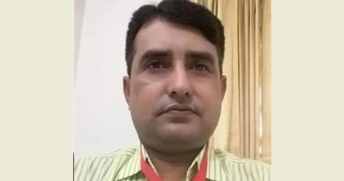 ফরিদপুরে বাস পোড়ানোর মামলায় যুবলীগ নেতা মজনু গ্রেপ্তার
