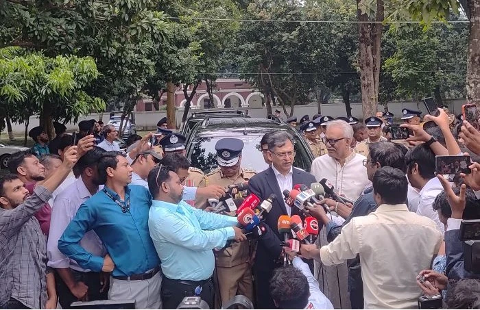 রাজশাহীতে ২৭৩তম সার্জেন্ট ও ৪৩তম এসআই ক্যাডেট ব্যাচের সমাপনী কুচকাওয়াজ অনুষ্ঠিত