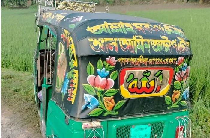 কুমিল্লায় রাতে সিএনজিতে বাড়ি ফেরা যেন আতঙ্কের নাম