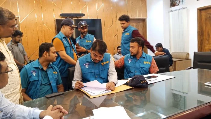 ফরিদপুর মেডিকেল কলেজ হাসপাতালে দুদকের অভিযান