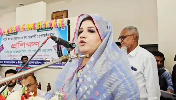 'পূজায় সব ধরনের ষড়যন্ত্র মোকাবিলায় প্রশাসন ও নেতাকর্মীরা মাঠে থাকবে': পররাষ্ট্র প্রতিমন্ত্রী