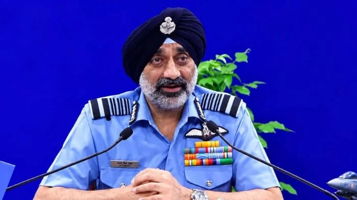চীনের সহায়তায় পাকিস্তানের নতুন যুদ্ধবিমান, উদ্বেগে ভারত